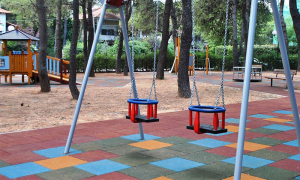 Επισκευάζονται και αναβαθμίζονται 6 παιδικές χαρές της Λευκάδας
