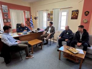 Επίσκεψη εργασίας μελών της Σύγχρονης Λευκάδας στη Λιμενική Αρχή
