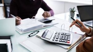 «Αυλαία» για τις φορολογικές δηλώσεις με «ανοιχτό» σενάριο για νέα παράταση