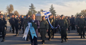 Γιώργος Λυγγερίδης - Θρήνος στην κηδεία του: «Αθάνατος» φώναξαν στην ταφή του (Βίντεο &amp; φωτογραφίες)