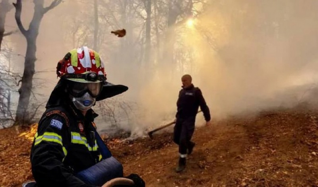 Καίγεται το Παπίκιο στη Θράκη – Μετά από 15 ημέρες κλήθηκε ο Στρατός!