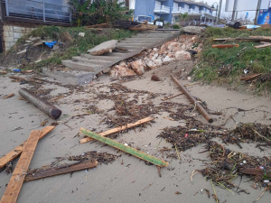 Ισχυροί άνεμοι και βροχή “έπληξαν” την παραλιακή ζώνη της Πρέβεζας