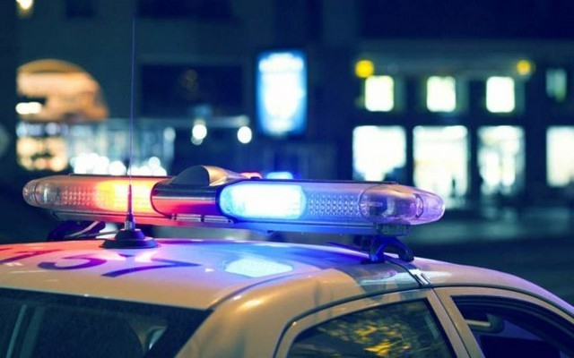 Σοκ: Δύο 23χρονοι έφυγαν από το Κερατσίνι, πήγαν στη Λιβαδειά, βίασαν 17χρονη και την παράτησαν σε χωράφι