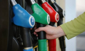 Η βενζίνη θα φτάσει τα 2,5 ευρώ τις επόμενες ημέρες