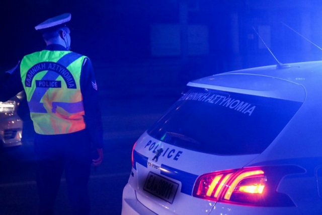 Ισχυρές αστυνομικές δυνάμεις «χτενίζουν» τα Τζουμέρκα για τους δράστες με το καλάσνικοφ