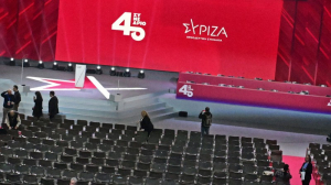 Συνέδριο ΣΥΡΙΖΑ: Αμηχανία, άδειες καρέκλες και εκκλήσεις για ενότητα στη δεύτερη ημέρα των εργασιών