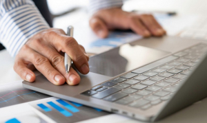 Αύξηση 123,7% σημείωσε ο αριθμός των κενών θέσεων εργασίας το β' τρίμηνο εφέτος