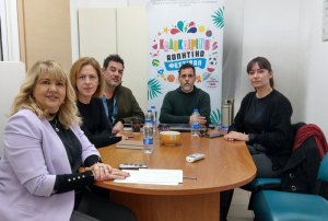 Συνάντηση της Άννας Μαστοράκου για δράσεις βελτίωσης της υγειονομικής κατάστασης των ΡΟΜΑ