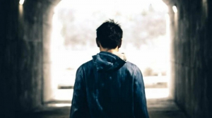 Παλαιό Φάληρο: «Όσο κυκλοφορεί ελεύθερος φοβάμαι για τη ζωή μου»