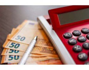 Ξεκινούν με το νέο νόμο οι δήμοι να μαζεύουν με αναγκαστικά μέτρα οφειλές ακόμη και 50 ευρώ