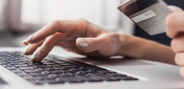 Λήμνος: «Μαϊμού» φαρμακοποιός άδειασε τον λογαριασμό 70χρονης