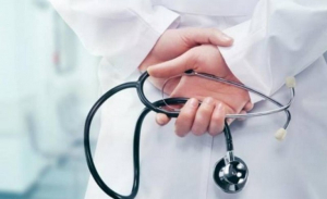 Στάση εργασίας αύριο γιατρών και νοσηλευτών του Δημοσίου, ψηφίζεται το νομοσχέδιο