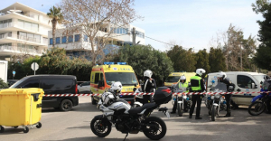Ένας νεκρός, δύο τραυματίες από την επίθεση Αιγύπτιου σε ναυτιλιακή στη Γλυφάδα - Αυτοκτόνησε ο δράστης