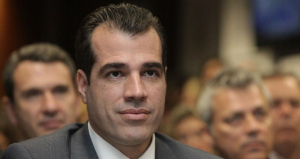 Πλεύρης: Οι εγκαυματίες από εγκληματικές ενέργειες θα αποζημιώνονται