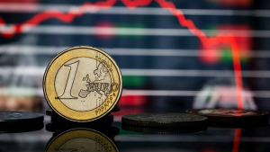 Πόσο πιθανή είναι μία νέα κρίση χρέους; Στη «ζώνη κινδύνου» η Ελλάδα