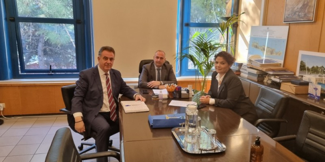 Πιέσεις Καββαδά στην ηγεσία του ΥΠΟΜΕΔΙ για τον δρόμο Άγιος Νικόλαος - Λευκάδα