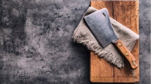 Εύβοια: Τσακώθηκαν και χτύπησε τον συγχωριανό του με μπαλτά στο κεφάλι