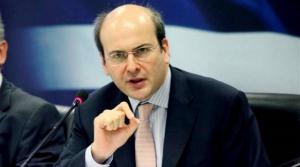 Χατζηδάκης: «Παραγραφή οφειλών στον ΕΦΚΑ στη 10ετία» - Ποιους αφορά