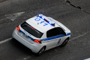 Τρίκαλα: Εργάτης που πραγματοποιούσε εργασίες σε σχολείο παρενοχλούσε μαθήτριες