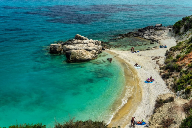 Πελαγάκι: Η άγνωστη, μα ονειρική ακτή της Ζακύνθου