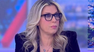 Χιονοστιβάδα οι διαφοροποιήσεις βουλευτών: Ούτε η Άννα Καραμανλή θα ψηφίσει τον «γάμο» ομοφύλων!