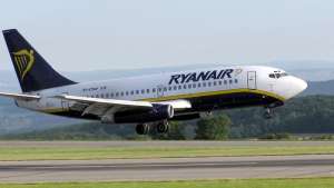 Η Ryanair «αποεπενδύει» από το Ελ. Βενιζέλος: - Τι απαντά το υπουργείο