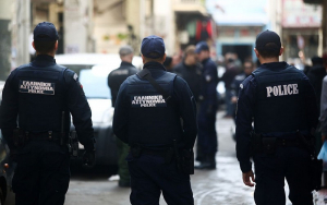 Ελεύθεροι οι αστυνομικοί για τον ομαδικό βιασμό της 19χρονης