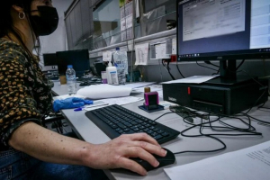 «Έφοδος» της εφορίας στους τραπεζικούς λογαριασμούς