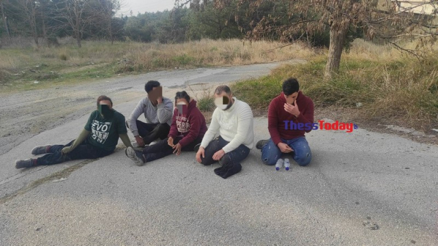Θεσσαλονίκη: Διακινητής παράτησε μετανάστες στον δρόμο
