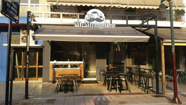 Γευστικές προκλήσεις και απολαυστικοί καφέδες, στον “Mr. Mpougatsas” (φωτό)