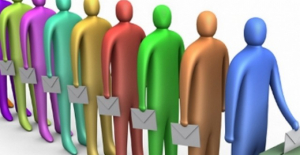 Η υπόθεση των υποκλοπών ραγίζει το προβάδισμα της ΝΔ