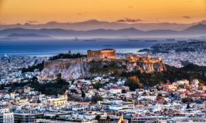 Νέα στοιχεία δείχνουν «εκρηκτική» τουριστική σεζόν - Πληρότητες ως 100% στα τριήμερα