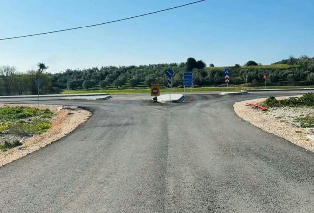 «Φεύγουν» 176 υπεραιωνόβια ελαιόδεντρα για να συνεχιστεί η παράκαμψη Νικόπολης