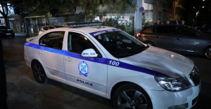 Πυροβόλησαν 44χρονο στην Ακαδημία Πλάτωνος και ζήτησε βοήθεια από αστυνομικούς στην Αθηνών - Κορίνθου