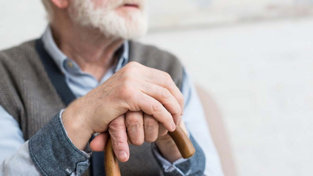 Μοναξιά: Μπορεί να την αποκαλύψει μια εξέταση αίματος;