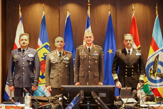 Ένοπλες Δυνάμεις: Έκτακτες Κρίσεις ανωτάτων αξιωματικών