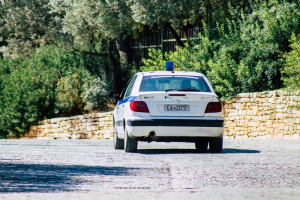 Συνελήφθη ο «δράκος» της Λάρισας - Υποχρέωνε ζευγάρια να κάνουν έρωτα μπροστά του