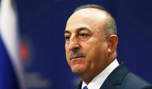 Απειλεί με νέες παραβιάσεις και αμφισβητεί την εθνική κυριαρχία της Ελλάδας ο Τσαβούσογλου