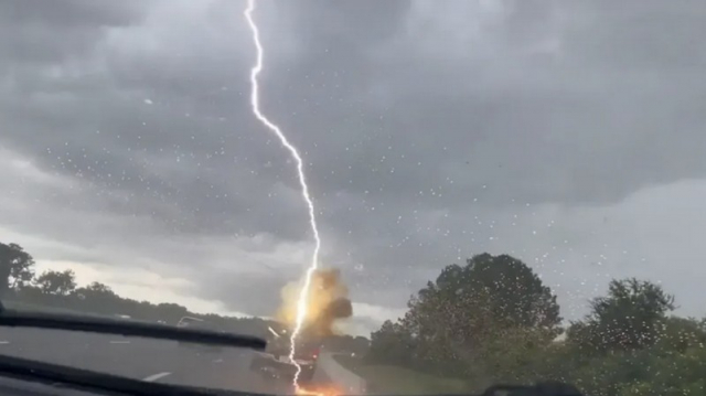 Τι θα συμβεί αν χτυπήσει κεραυνός το αυτοκίνητό μας; (video)