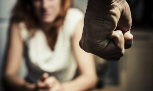 Καλλιθέα: Τα πρώτα λόγια της Γερμανίδας που φυλάκισε και βιάζε ο 61χρονος - Το χρονικό της φρίκης