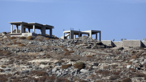 Τσιμέντο παντού, χωρίς σχέδιο και υποδομές