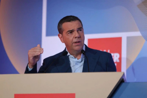 Τσίπρας: Η απαγόρευση εκταφής των παιδιών αποτελεί απόπειρα ταφής της αλήθειας – Η ευθύνη βαραίνει αποκλειστικά τον Μητσοτάκη