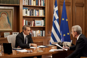 Μητσοτάκης: Απίστευτο ψέμα το δημοσίευμα του Documento - Ντροπή και αίσχος, λέει ο πρωθυπουργός