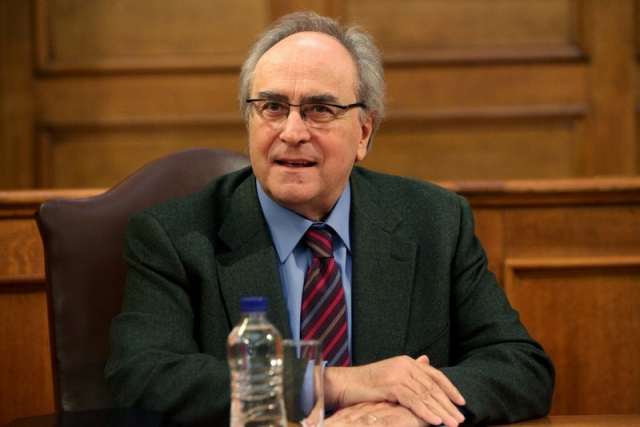 Νίκος Κωνσταντόπουλος: Στη ΜΕΘ του «Σωτηρία» λόγω λοίμωξης από κορωνοϊό