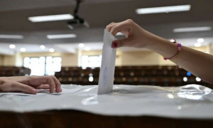 Ευρωεκλογές 2024: Πόσες μέρες εκλογική άδεια δικαιούστε - Τι ισχύει για τον ιδιωτικό τομέα