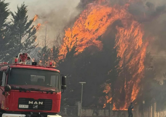 Εκκενώνεται και η Φιλιππιάδα.. Εφιάλτης χωρίς τέλος..