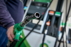Fuel Pass 2: Πότε ανοίγει η πλατφόρμα – Ποιοι θα πάρουν 100 ευρώ