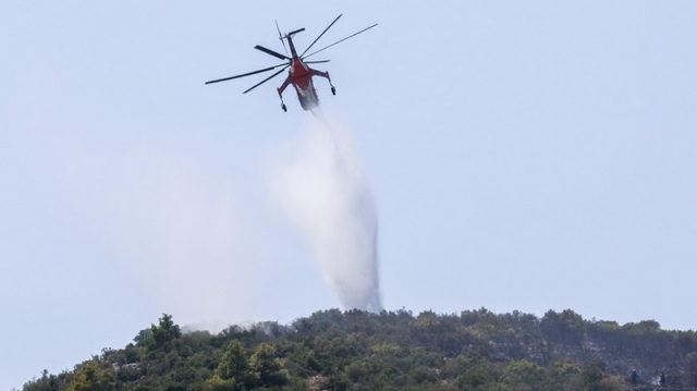 Στην Αττική και το ελικόπτερο από τα Ιωάννινα, συνδρομή από την Ήπειρο στη Βόνιτσα