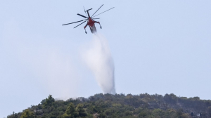 Στην Αττική και το ελικόπτερο από τα Ιωάννινα, συνδρομή από την Ήπειρο στη Βόνιτσα