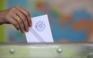 Παραπαίει ο Συριζα του Κασσελάκη, 3ος και στο γκάλοπ της GPO / 3 στους 10 αδιαφορούν για το Πολυτεχνείο